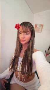 _annie_rosse March Pic 3