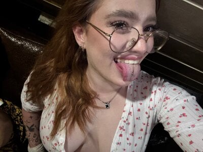 BellaYoungGirl meow Pic 2