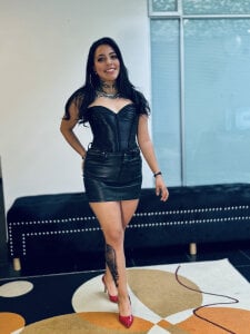 LiaMonroee_ elegant hot 😈🖤 Pic