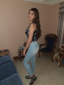 Dafne_castro_ I am your devil 😈 Gambar 4