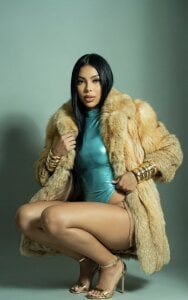 HannaWhitee 🩵 Pic 2