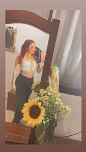 Abby_duponpt Public Pic 5