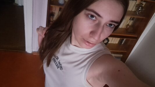 ivetabloom me in poses Pic 5