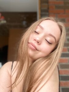 Public de BellaAiry  4 Imagens