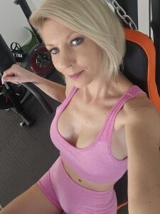 SweetTaya33 Pics gym tease Εικόνα