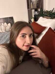 CeolaBurdett CUTIE LANA Foto 5