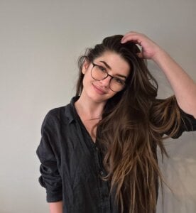 AnnaDevine Public slika 6