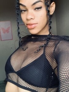 Cammgirlmii Public Pic 4