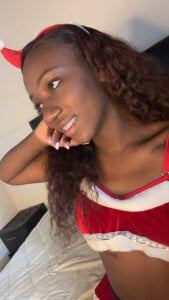 Khenta_Michells Happy New Year to everyone 🥰✨ Pic 2