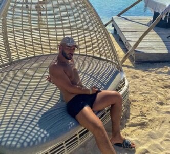 Public de Sa75my@xh  4 Imagens