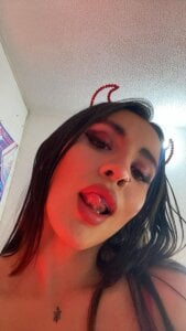 leila_petitee_ Halloween 2024 (The devil of your fantasies) Pic 7