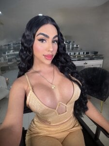 Public od Korina_Saenz01  3 snímek