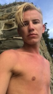 Vuitton Warm 🍓 slika 9