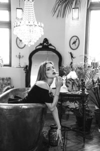 Miss_Monroe Black and white mood รูปภาพ  2