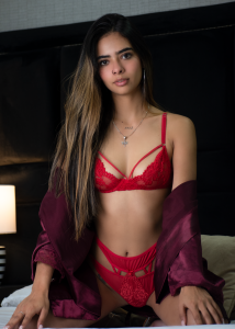 SarahOrtiz_ Public Pic 6