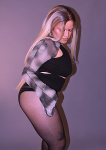 Alaska_deluxe All my body Pic 9