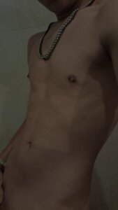 ElGiyuu25 Public Immagine  2