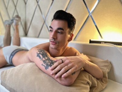 Isak_Butt kullanıcısının Public albümü -  5 fotoğraf