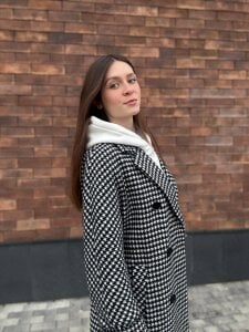 MinaMancilla weekend walk Pic