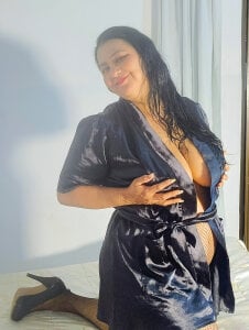 OnlyCoral Public Pic 7