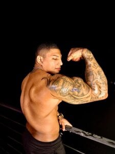 chrizmacgregor respirando aire libre Pic 2