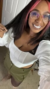 gigi_sweetcheeks Public Pic 5