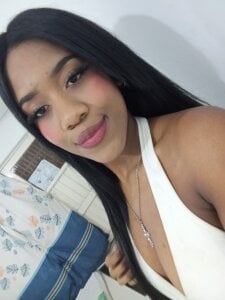 AlayshaJohnson Cute selfies! Foto 4