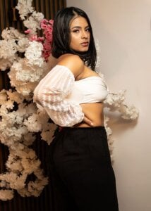 JanneWollf the sensuality on me ! Pic