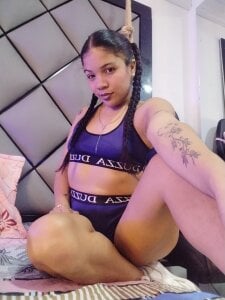 Kattaleyaa_ Cute and sexy ♥ Pic 2