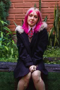 samanta-fox Some Casual ones🌟 Pic 2