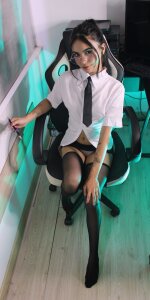 BrianaJhons19 🌒Office🌘 Foto 4