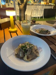 Carolinea Thailand Kuva 5