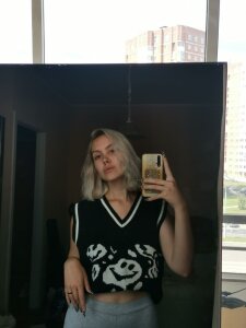 Marta_Evans Public Pic 4