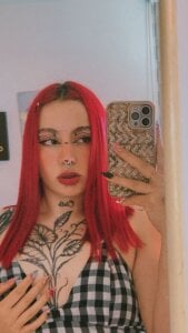 annika_taylor makeup ❤️‍🔥 Foto 4