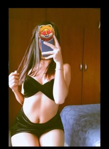 Public od Chloe_meoww  2 snímek