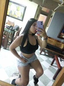 ambarcollins01 Public Pic 5