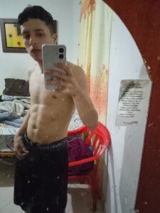 ESTEBAN_2102Public Bild 3