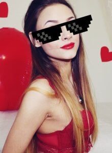 AuriellePublic图片