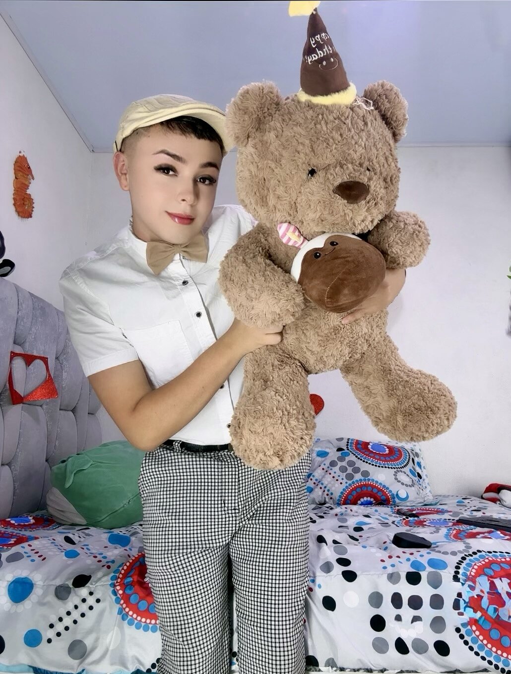 christopher_Hot Trending Plaatje 8438