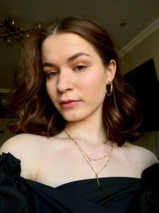 MariamCopp Day off Pic