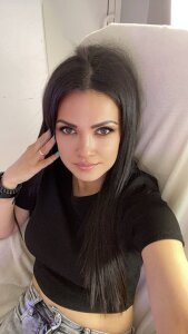KarolinaRobinson's Sex Photo Gallery with Nude Pics | Stripchat