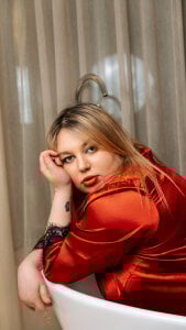 LillianKimのLove in Close-Up ❤️📸の 4枚の写真