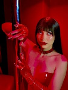 alessandrathedoll Lady in Red Pic