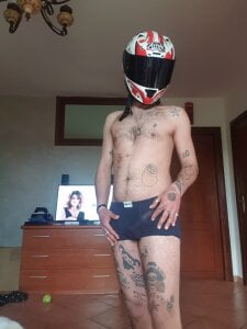 Alice_Daniel Public Pic 2