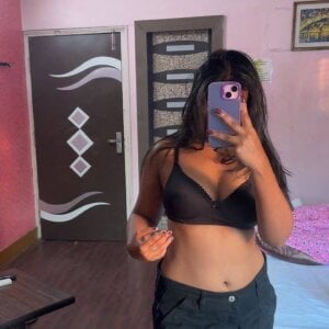 Queen_adaaPublic Bild 2