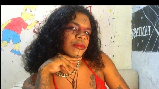 dariana_fire RED ME Pic