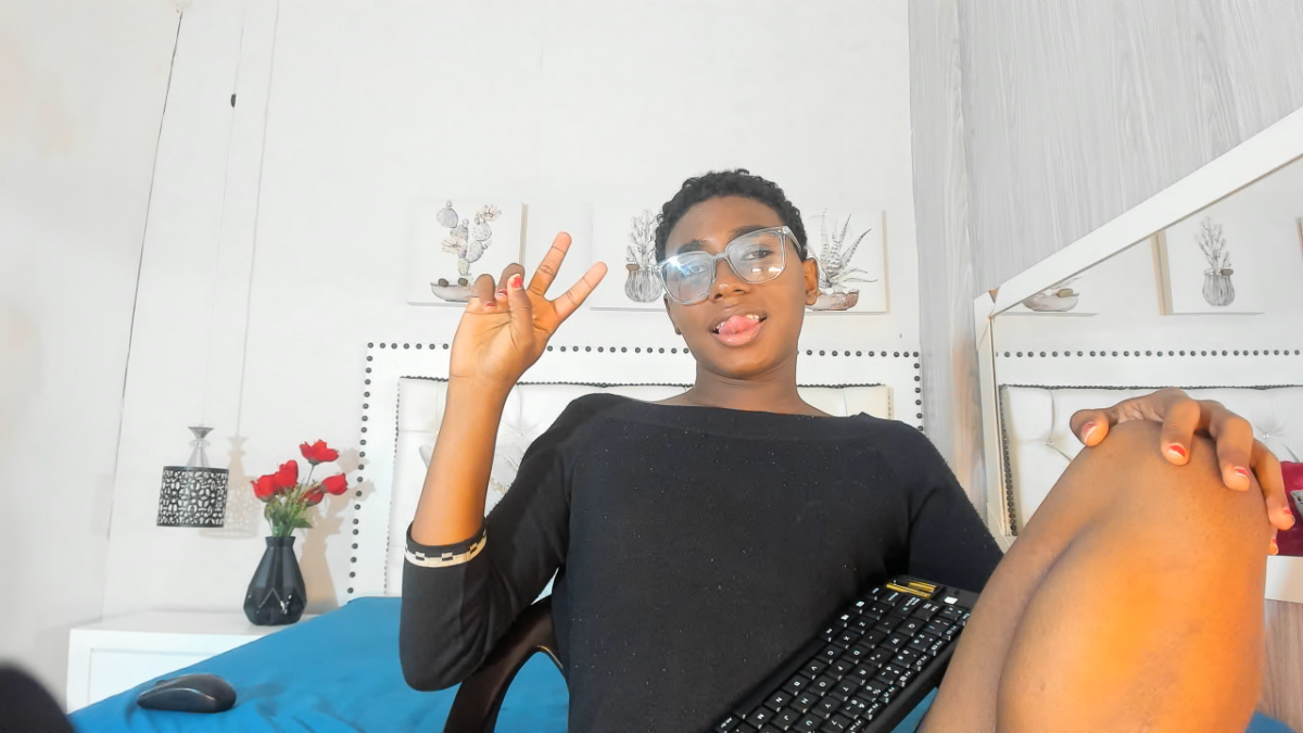 صور teylor_lovee الرائجة  1979