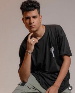 Xtreme_Dynasty_ ELIAN Pic 2
