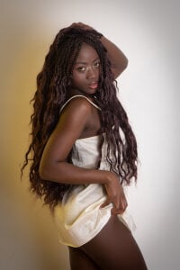 Sara_Naugty THE ESSENCE OF SARA Pic 6