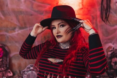 AlejaRosse 💋 “Ven a mis sueños… si te atreves a no despertar.” Pic 3